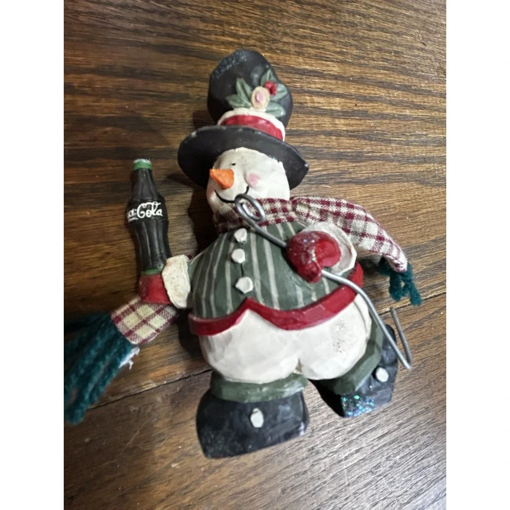 Christmas 6 Vintage Ornaments Various Styles Holiday All Ages